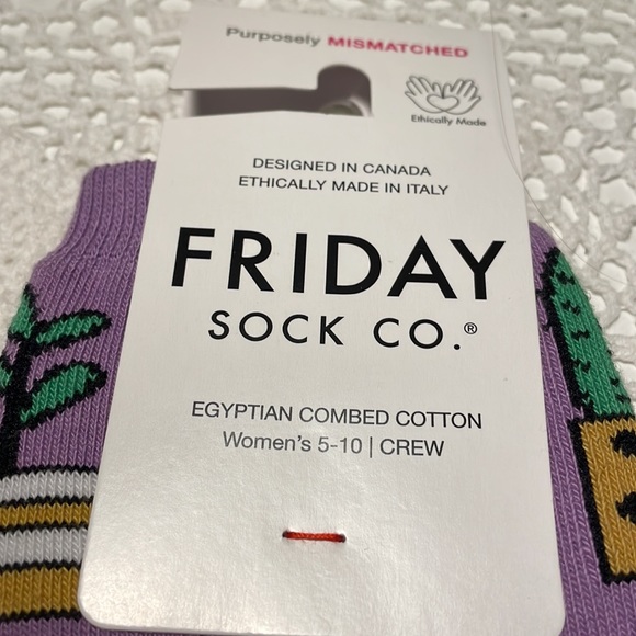 NEW! Friday Sock Co “ Crazy PLANT 🪴 LADY SOCKS - Picture 4 of 6